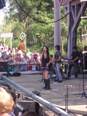  Selena in buổi hòa nhạc in Eureka, MO