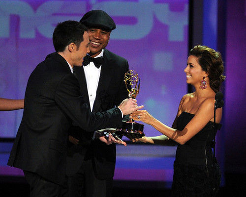  Eva @ 62nd Annual Primetime Emmy Awards - tunjuk