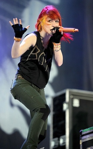  Paramore at Leeds Festival 2010