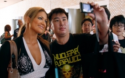  eve torres 2 IN CHINA