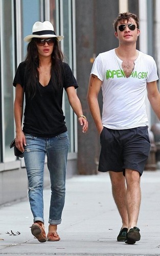 Ed Westwick and Jessica Szohr out in NYC (September 2)