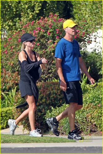 Reese Witherspoon: Running with Jim Toth!