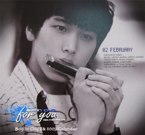  Sungmin playing harmonica