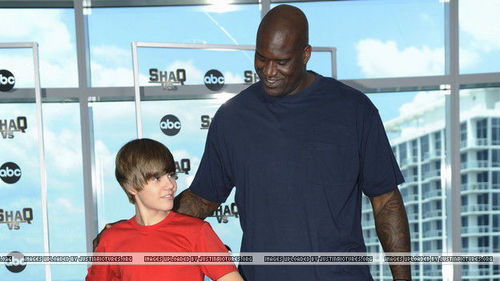  Hanging Out With Shaq