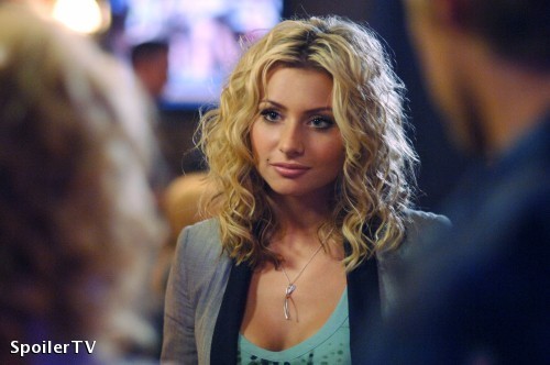  Hellcats - Episode 1.02 - I Say a Little Prayer - Full Set of Promotional foto's