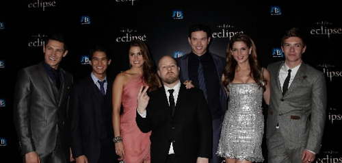  Kellan and Nikki at 'Eclipse' Londres Premiere on July 1