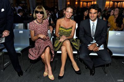  Leighton and Blake at Fashion's Night Out - The 显示 September 7