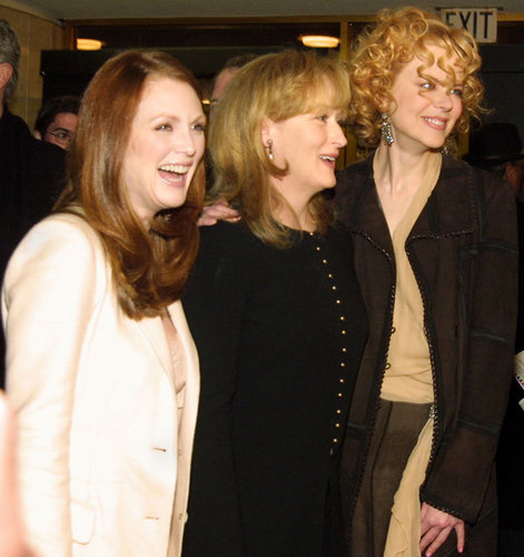  Los Angeles Premiere of The Hours - Meryl, Julianne and Nicole