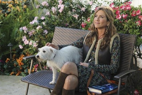  Cougar Town - Episode 2.01 - All Mixed Up - Promotional foto feat Jennifer Aniston