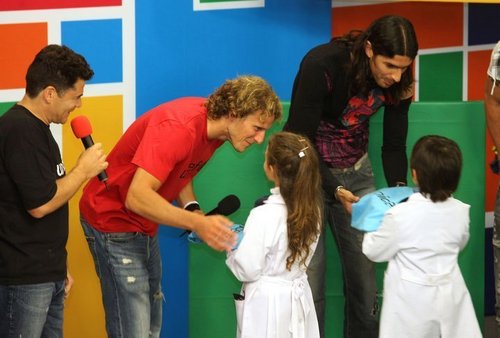  Diego Forlan & Uruguayer National सॉकर Team for "UNICEF"