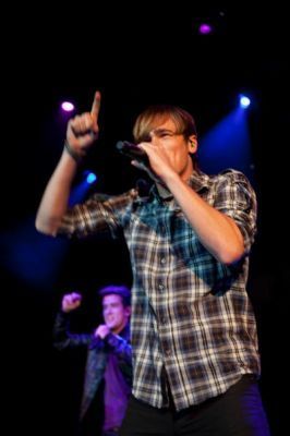  Kendall @ J-14s In Tunes Rocks Party