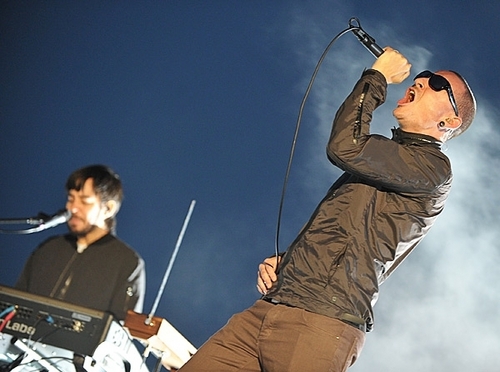 Linkin Park rehearses for the 2010 엠티비 VMAs.