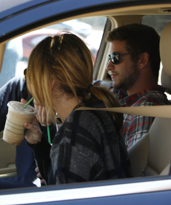  Miley out in Studio City