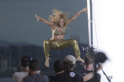 Shakira Films a Music Video 3