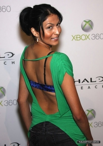  Tinsel Korey > Out and About > XBOX 360 Celebrates The Launch OfHalo: Reach