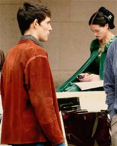  katie and colin on set