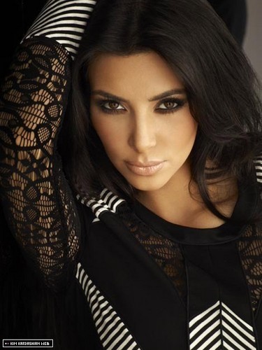  'Keeping up with the Kardashians' Season 5 Promotional Shots