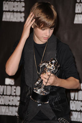  2010 MTV Video موسیقی Awards - Press Room