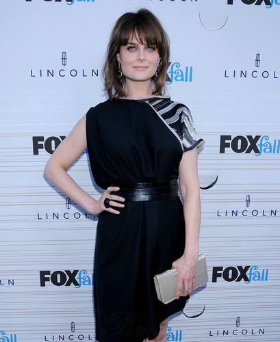 Emily Deschanel - HQ Images Of The Fox Fall Party