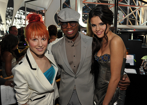  Hayley MTV Video Musica Award 2010