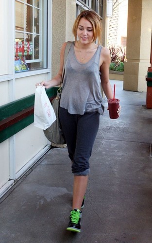  Miley out in LA