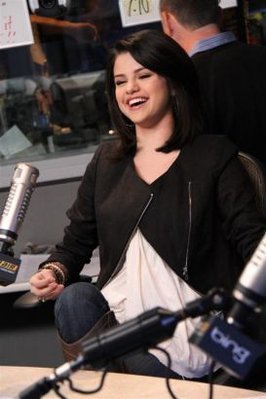  Selena Gomez on Air