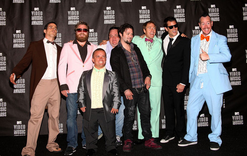  The Cast of Jackass 3D @ the 2010 एमटीवी Video संगीत Awards