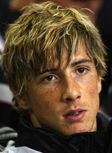  Torres's new haircut