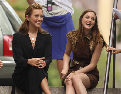  On the set with Leighton Meester