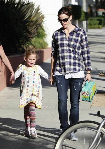  Jen & violet out and about 9/23/10