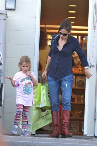 Jen & viola out and about 9/24/10