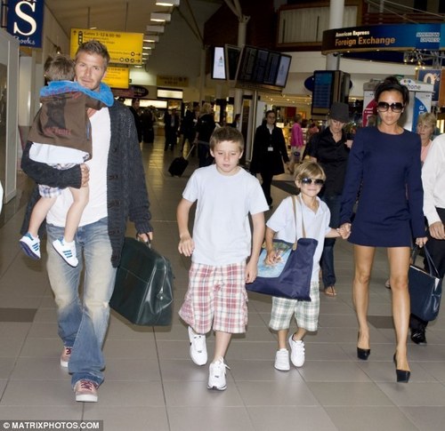  Victoria arrives with David and sons, Cruz at age 4, Brooklyn at age 12 and Romeo at age 7!