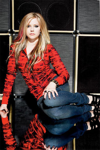  Avril Lavigne-Abbey Dawn