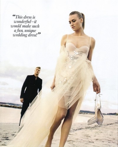  Yvonne Strahovski in the August 2010 Issue of InStyle Magazine