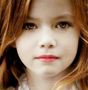  girl with current interest, Mackenzie Foy