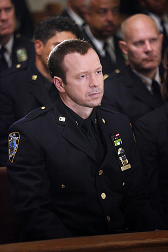  1x04 - Officer Down - Promotional фото