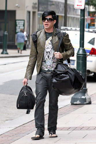  Adam Lambert Leaves His Hotel in Pennsylvania