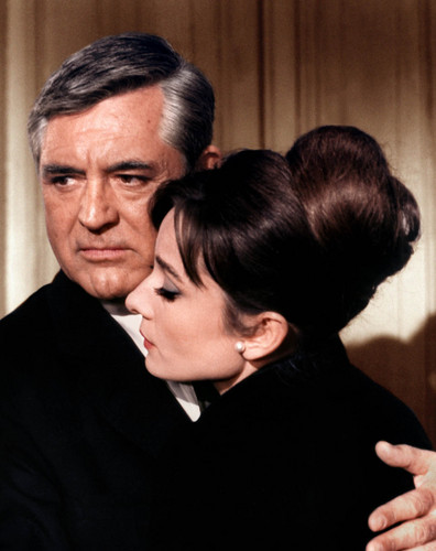  Audrey Hepburn & Cary Grant - Sciarada