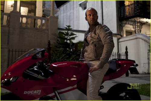 Jason Statham in The Expendables 