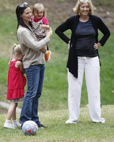  Jen took バイオレット and Seraphina to play soccer!