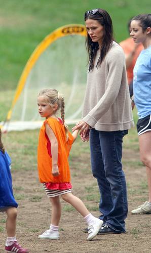  Jen took tolet, violet and Seraphina to play soccer!