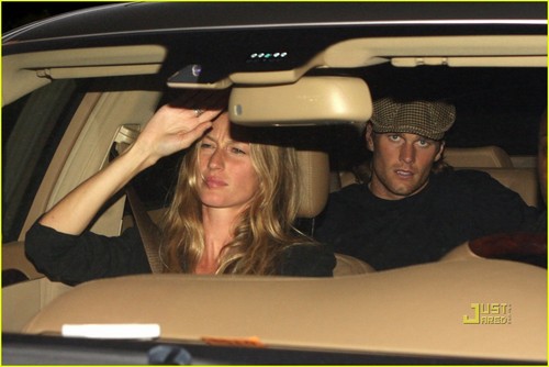 Tom Brady & Gisele Bundchen: Date Night!