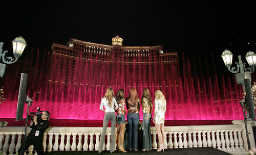  천사 Across America Tour – Bellagio Water Fountains