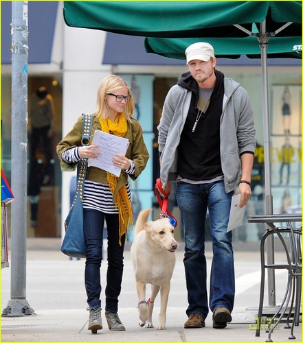  Chad Michael Murray: Dog Walk With Kenzie Dalton