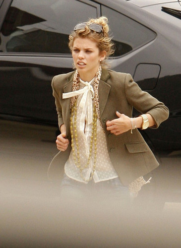  On set {October 6th 2010}