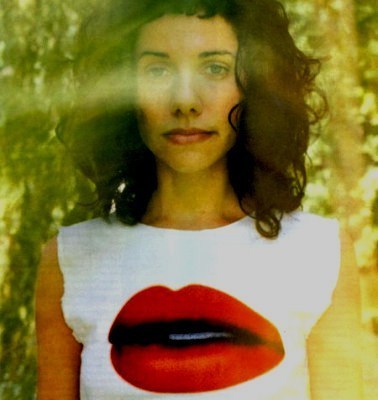  PJ Harvey in a T-shirt with a Mouth