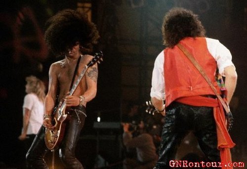  Slash& Brian May