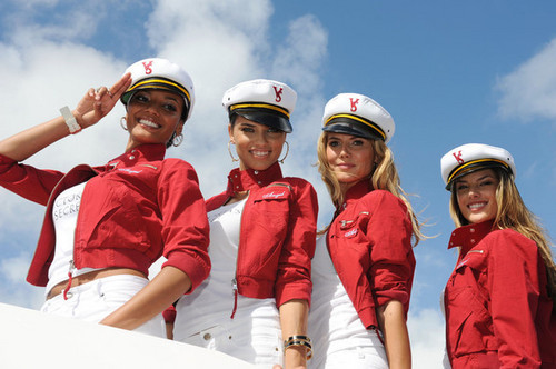  Victoria's Secret Angels Arrive in Miami 2008