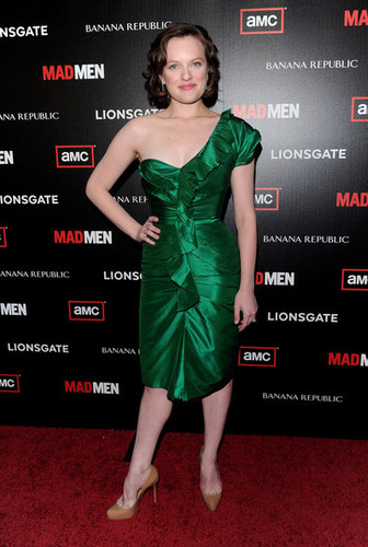  Elisabeth Moss - Premiere Of AMC's "Mad Men" Season 4 - Arrivals