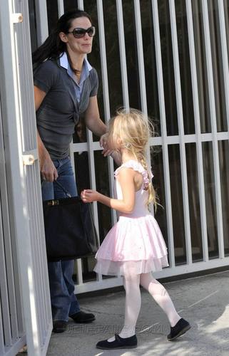  Jennifer Garner & viola Affleck: Tutu Cute!